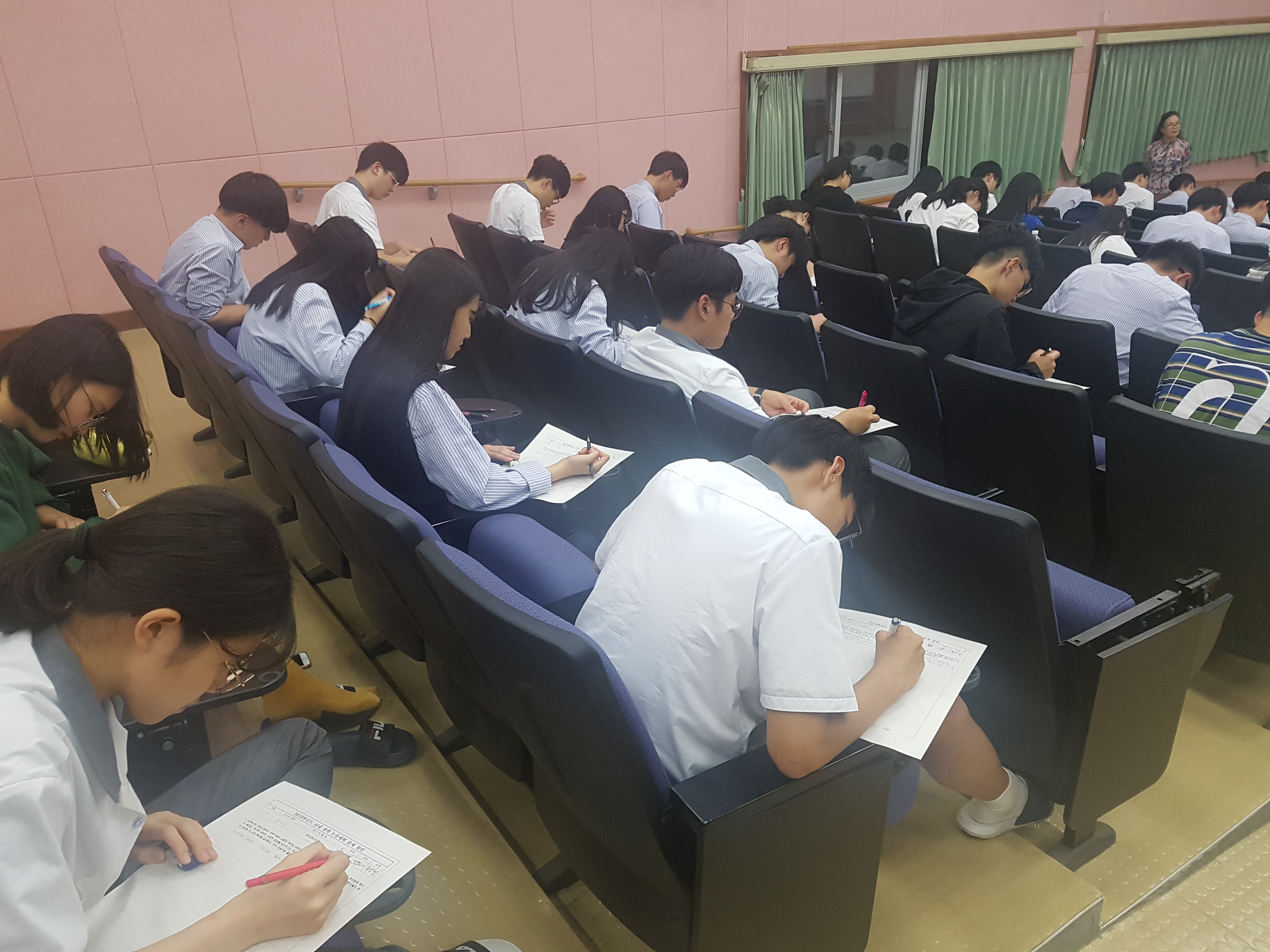 졸업앨범
