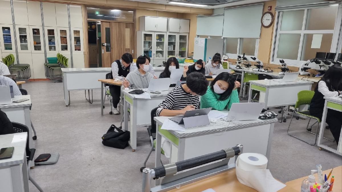 졸업앨범